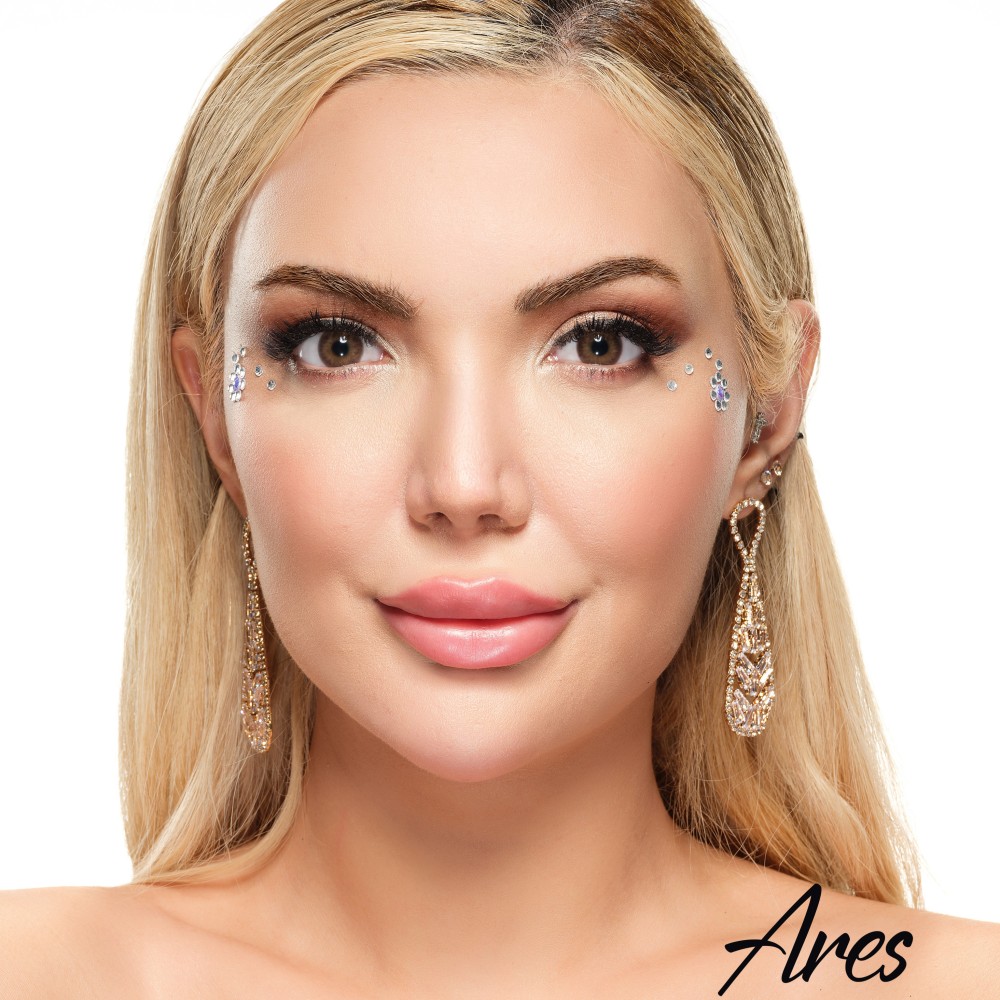 Rocio Ares - Colored Contact Lenses